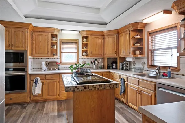 $225,000 | 605 East 2nd Street, Dearborn, MO 64439