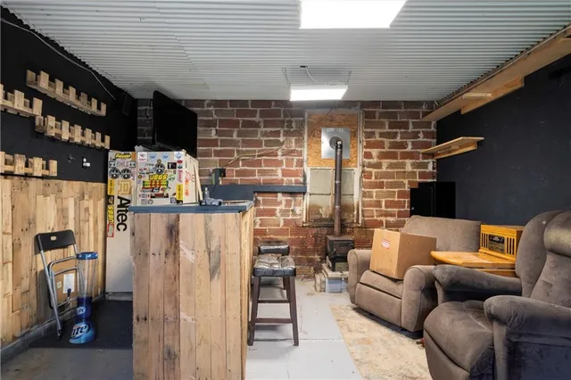 $225,000 | 605 East 2nd Street, Dearborn, MO 64439