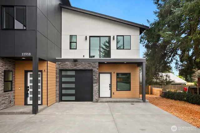 $530,000 | 11918 4th Avenue Southwest, Unit B, Burien, WA 98146