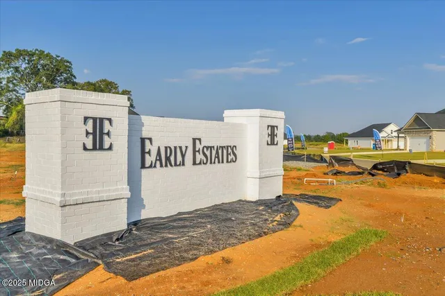 $288,369 | 200 Eric Court, Byron, GA 31008