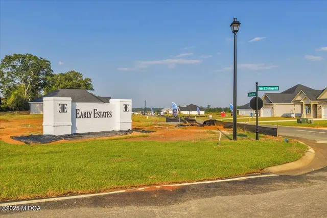 $288,369 | 200 Eric Court, Byron, GA 31008