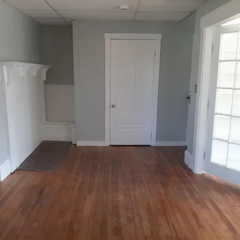 $1,300 | 890 Washington Street, Unit 1, Stewartstown, NH 03597