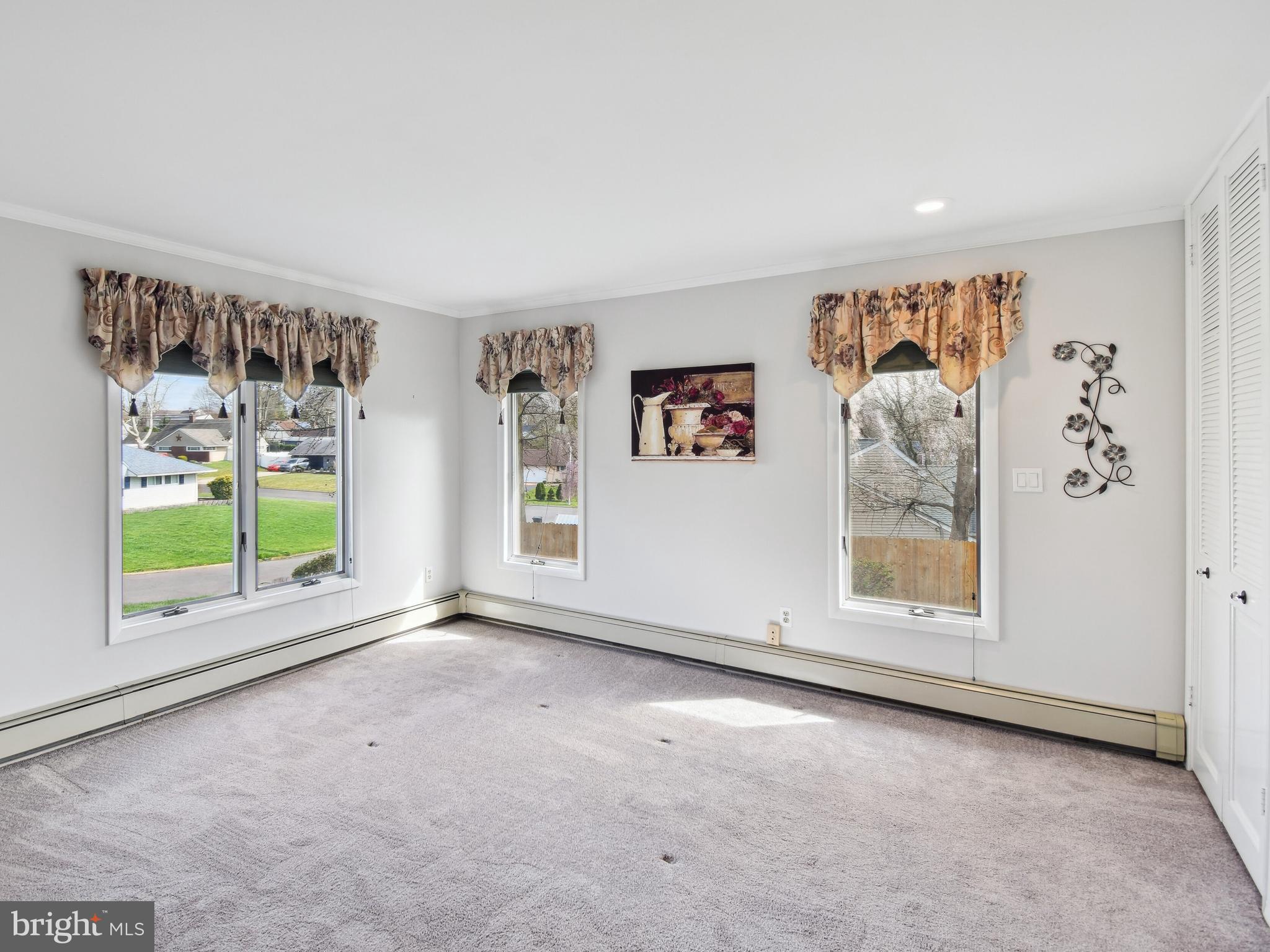 7 Round Hill Road Levittown, PA 19056 - Photo 23 of 68 Main bedroom