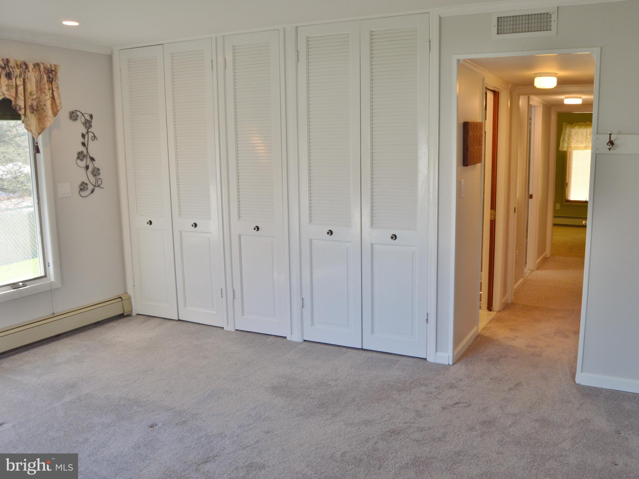 7 Round Hill Road Levittown, PA 19056 - Photo 25 of 68 Main bedroom
Lots of closet space