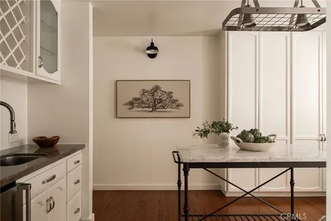 $3,399,999 | 10225 Valley Spring Lane, Toluca Lake, CA 91602