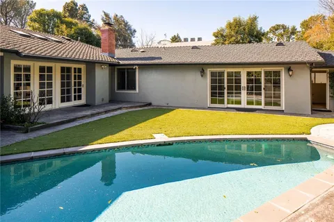 $3,399,999 | 10225 Valley Spring Lane, Toluca Lake, CA 91602