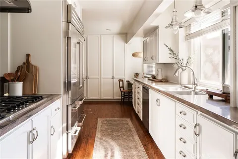 $3,399,999 | 10225 Valley Spring Lane, Toluca Lake, CA 91602