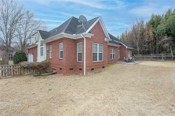 $569,900 | 105 Sycamore Drive, Clemson, SC 29631