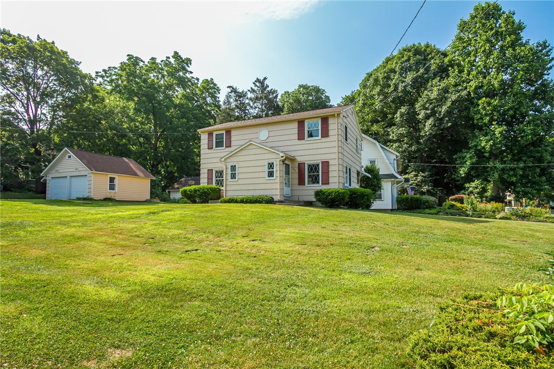 827 Harmon Road Penfield, NY 14526 - Photo 22 of 24