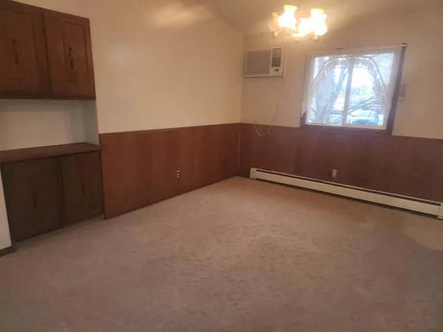 $175,000 | 41 E Vista, Markesan, WI 53946