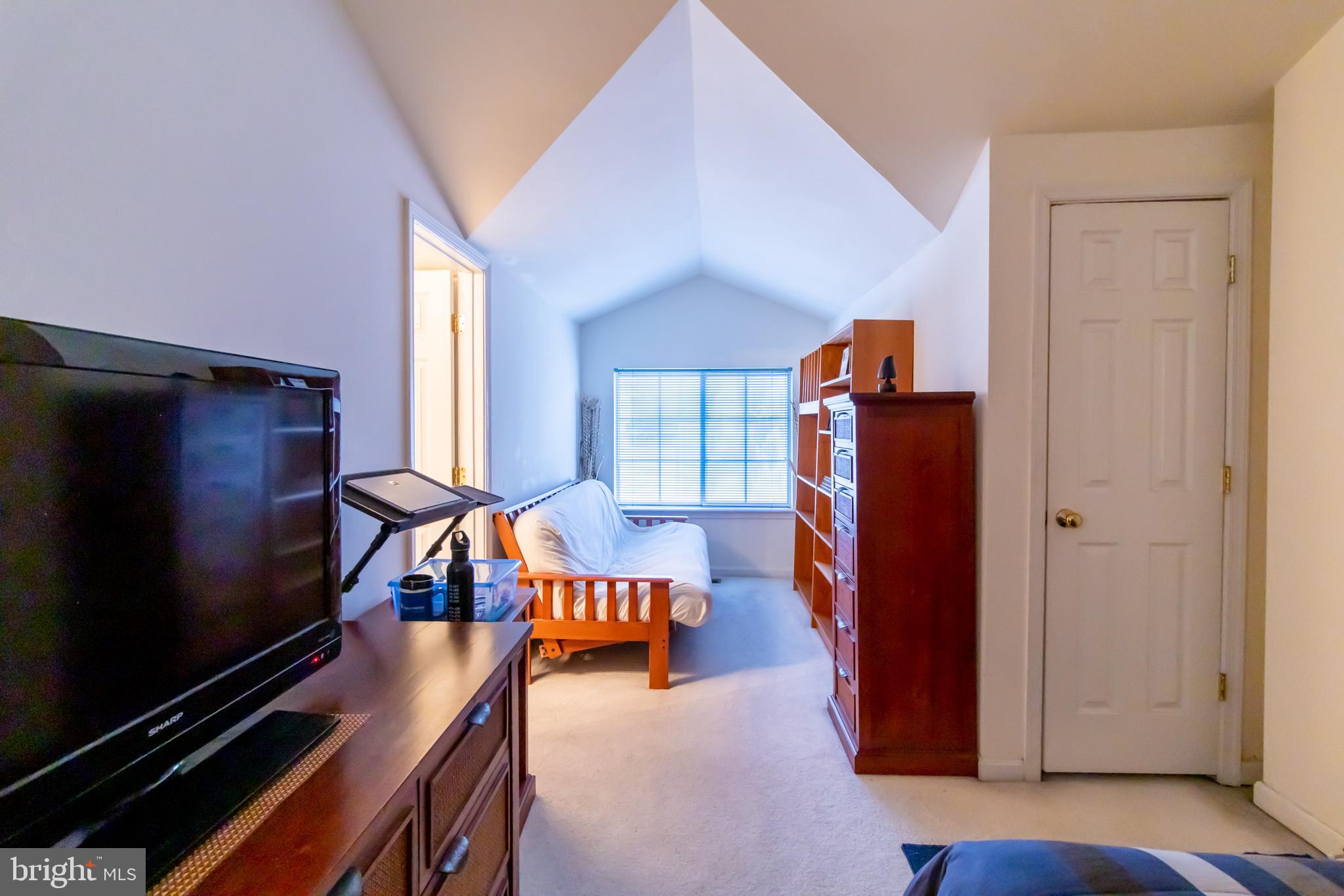 6023 Riddle Walk Alexandria, VA 22312 - Photo 27 of 34 Gallery Image 27
