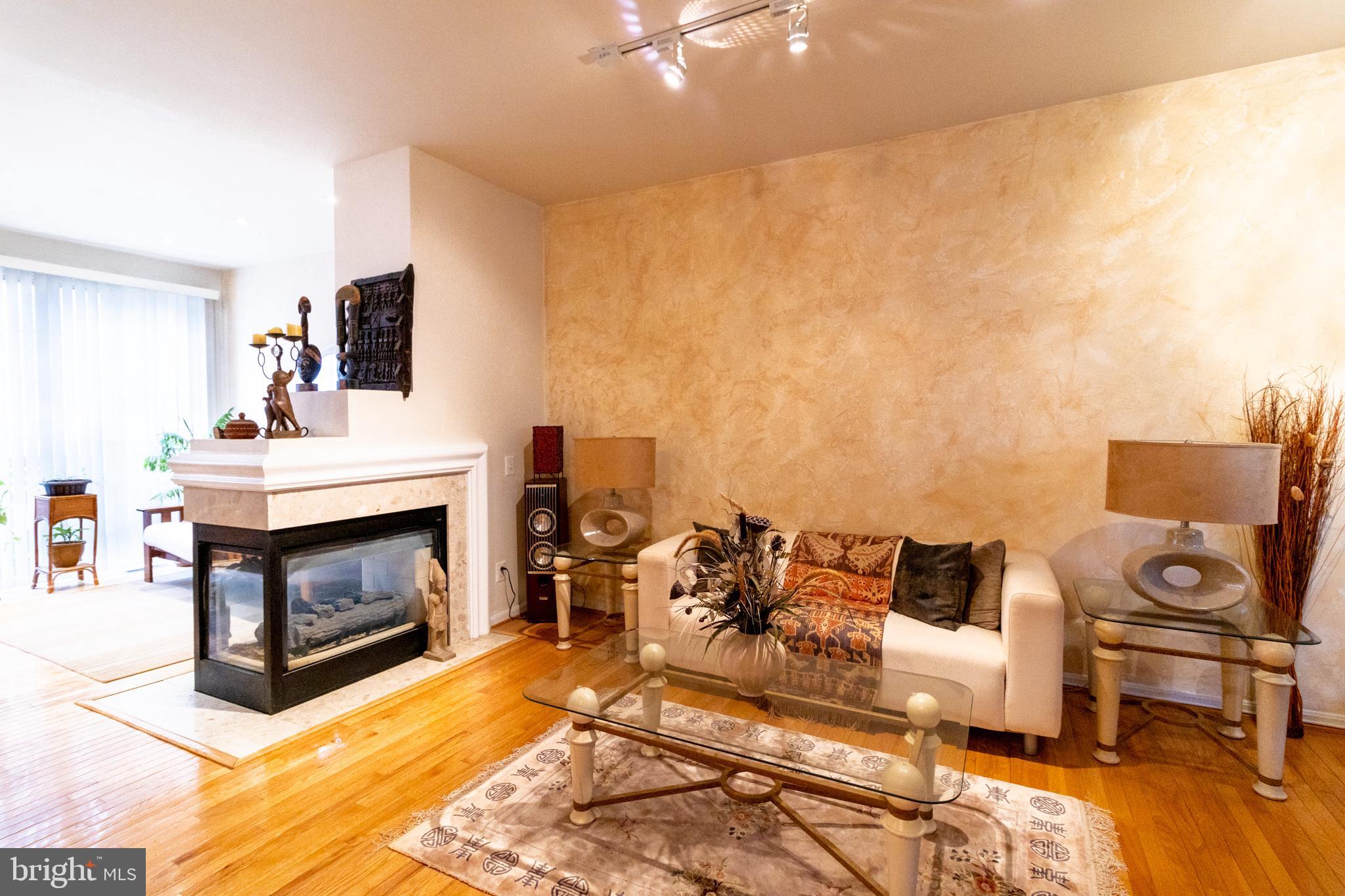 6023 Riddle Walk Alexandria, VA 22312 - Photo 7 of 34 Gallery Image 7