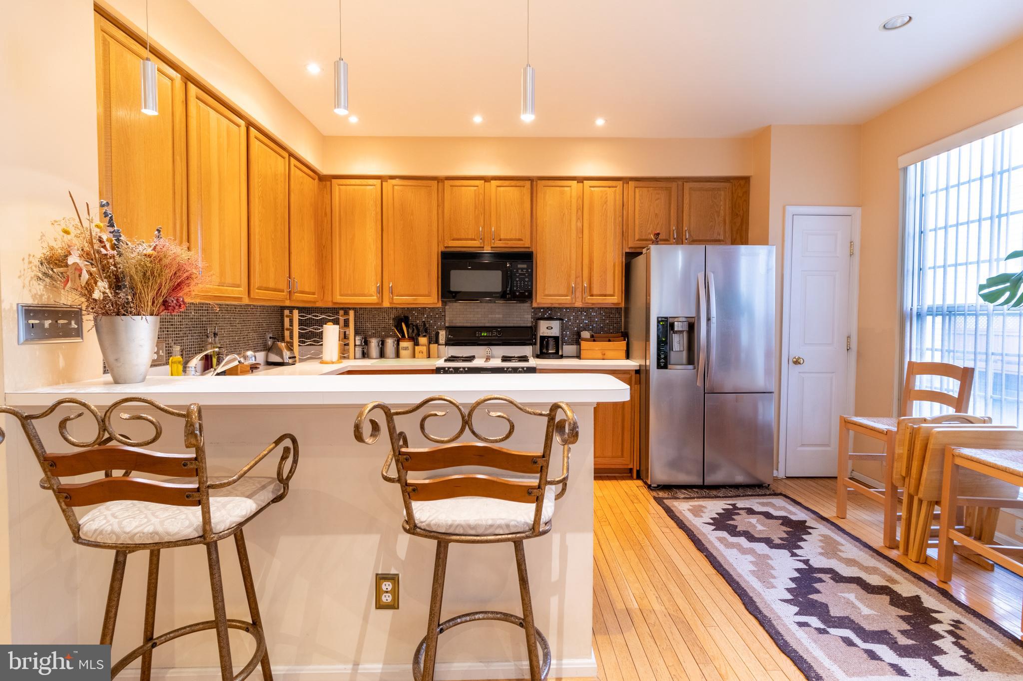 6023 Riddle Walk Alexandria, VA 22312 - Photo 10 of 34 Gallery Image 10