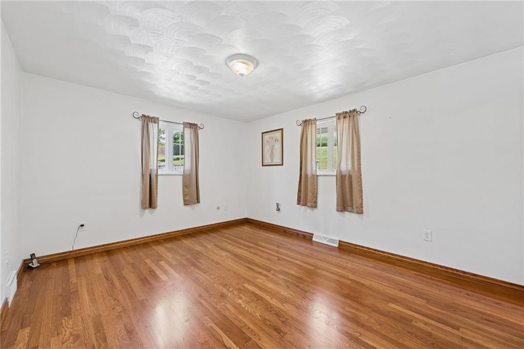 158 Harry Long Road Greensburg, PA 15601 - Photo 13 of 37