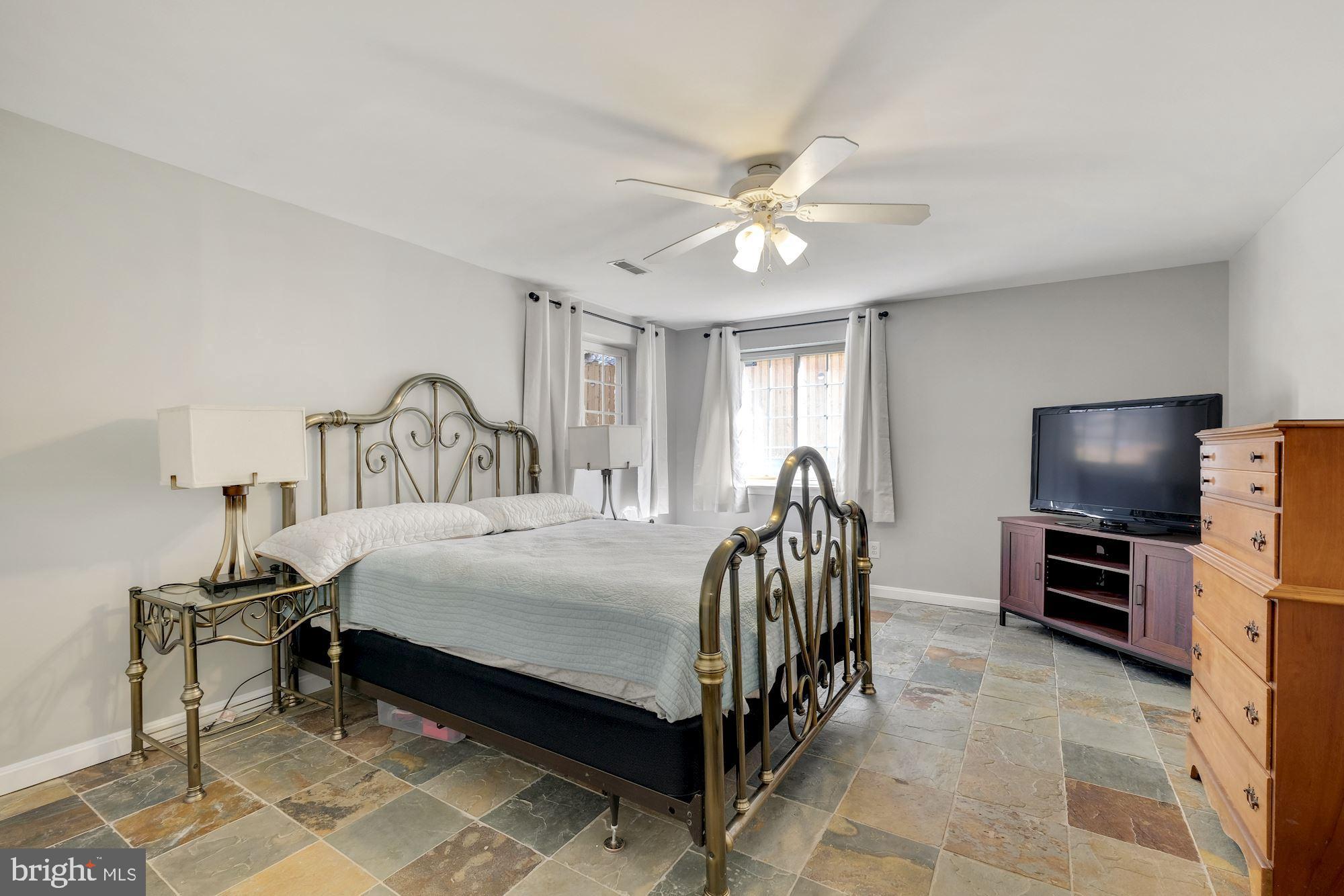 224 Rolling Road Gaithersburg, MD 20877 - Photo 24 of 35 Fourth Bedroom
