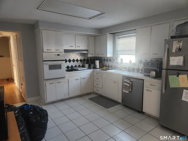 $2,200 | 134 Mountain Road, Windsor, CT 06095