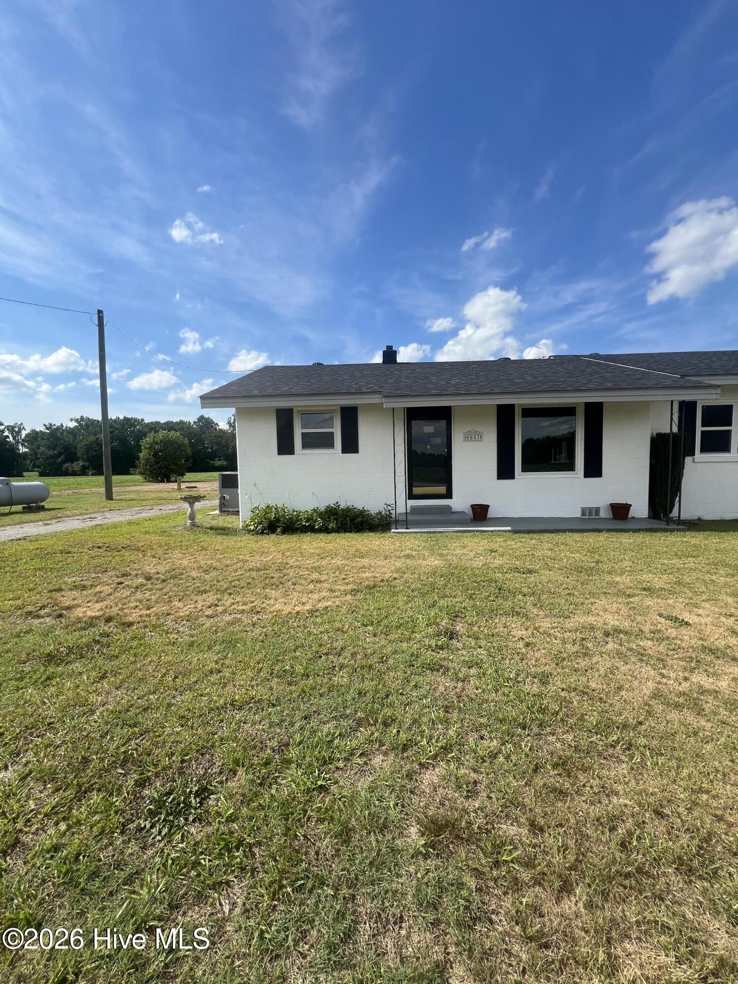 8857 Robbins Road Rocky Mount, NC 27803 - Photo 6 of 39