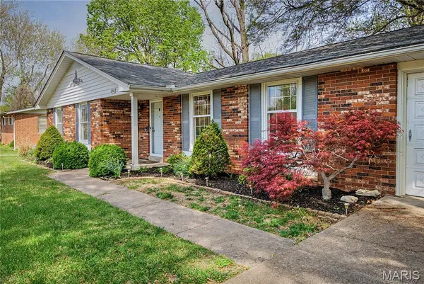 $258,900 | 2560 Meadow Lane, Cape Girardeau, MO 63701