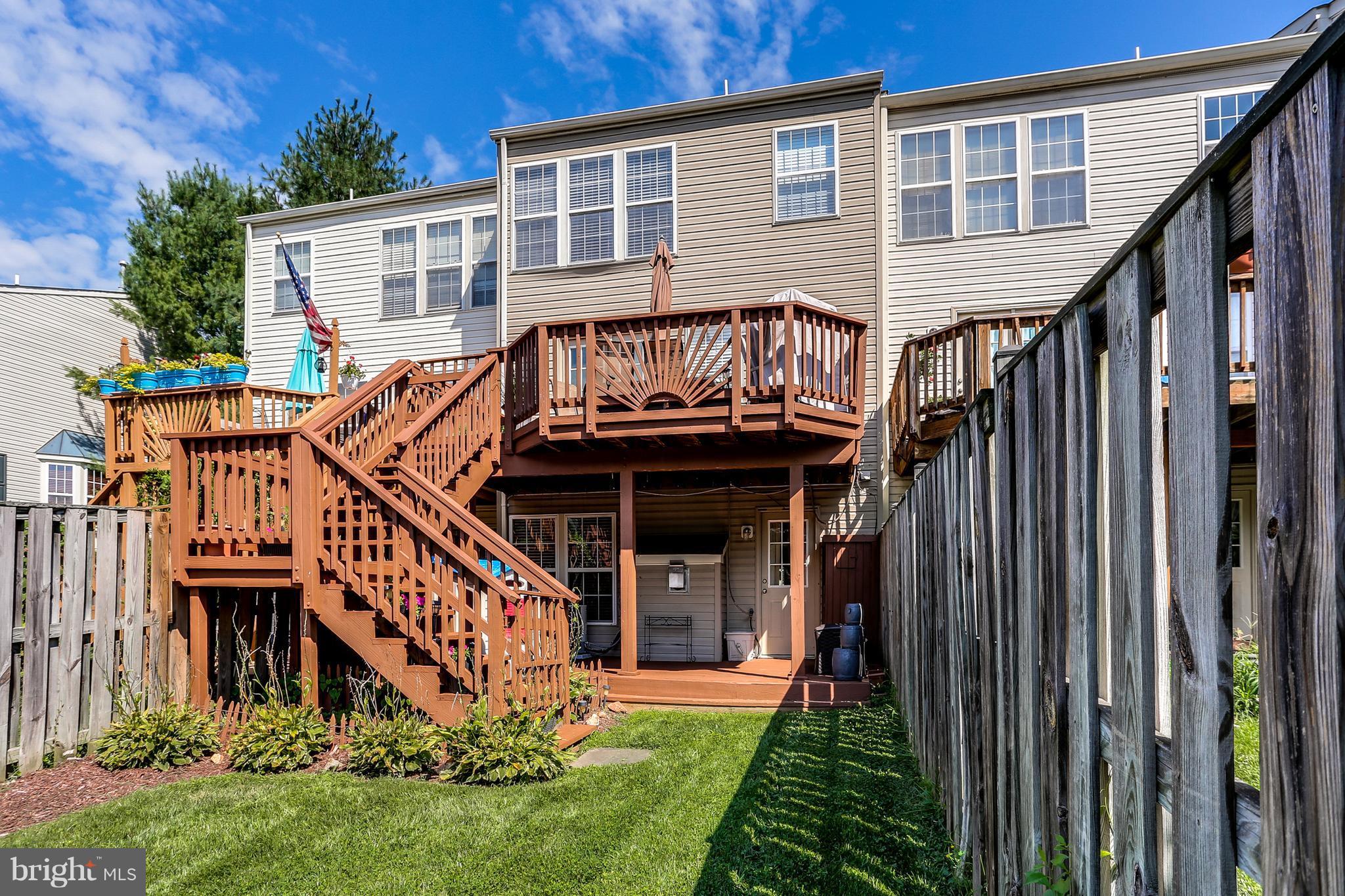 4618 Ripley Manor Terrace Olney, MD 20832 - Photo 3 of 29 Huge deck in great backyard!