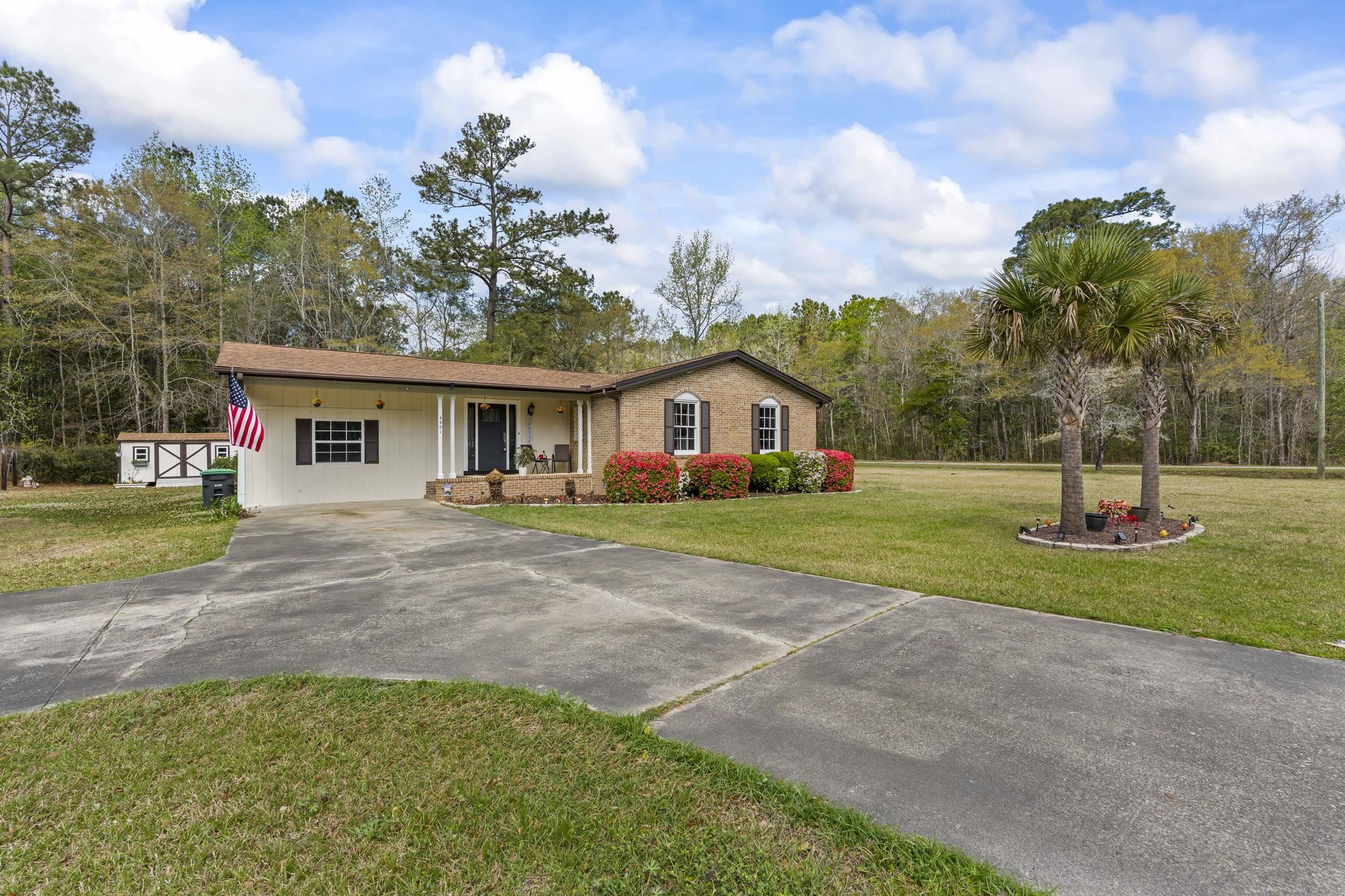 4491 Stevens Street Loris, SC 29569 - Photo 2 of 28
