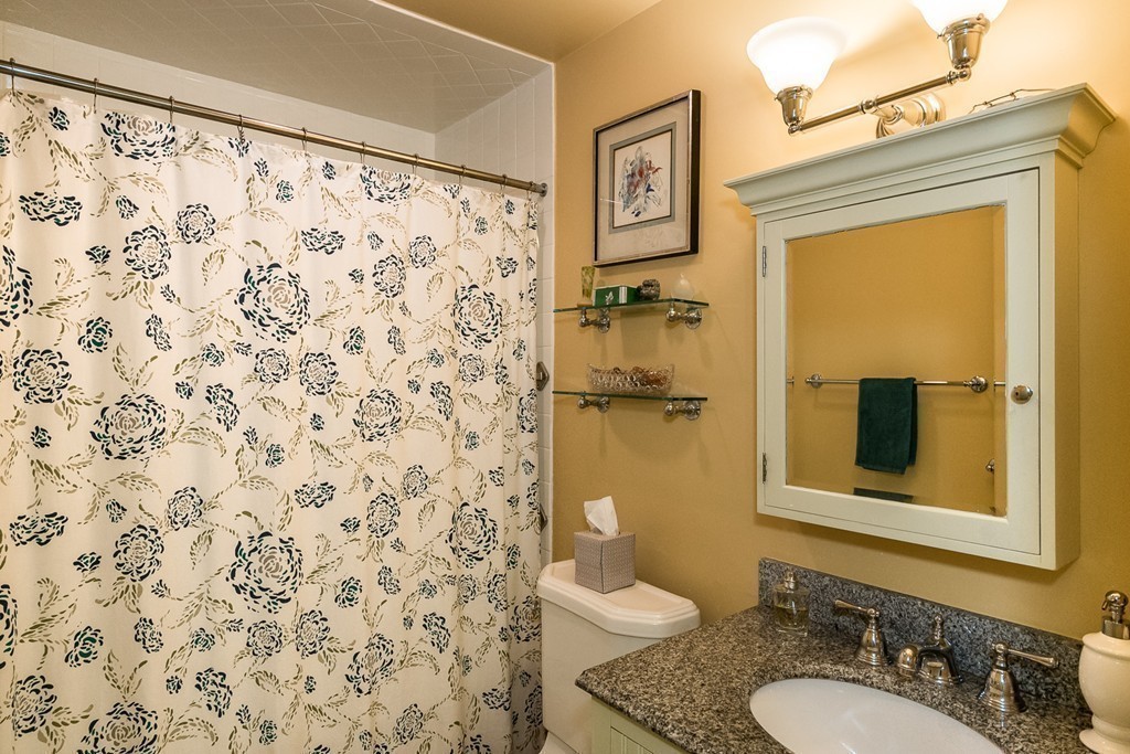 876 Beacon Street, Unit 3 Newton, MA 02459 - Photo 10 of 12