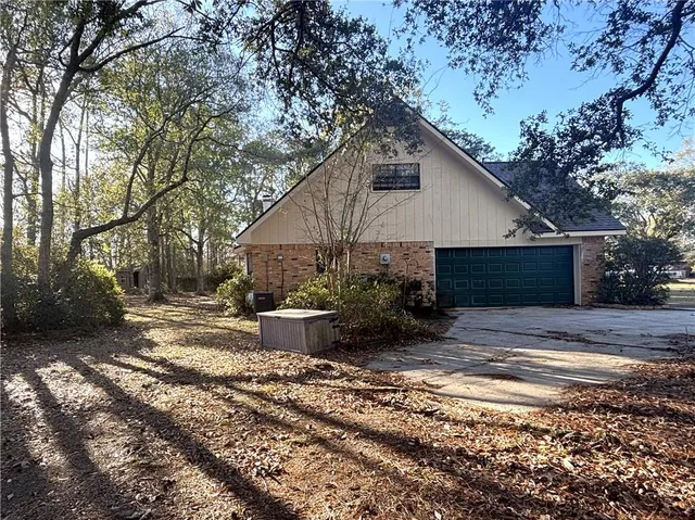 $324,900 | 101 East Queensbury Drive, Slidell, LA 70461