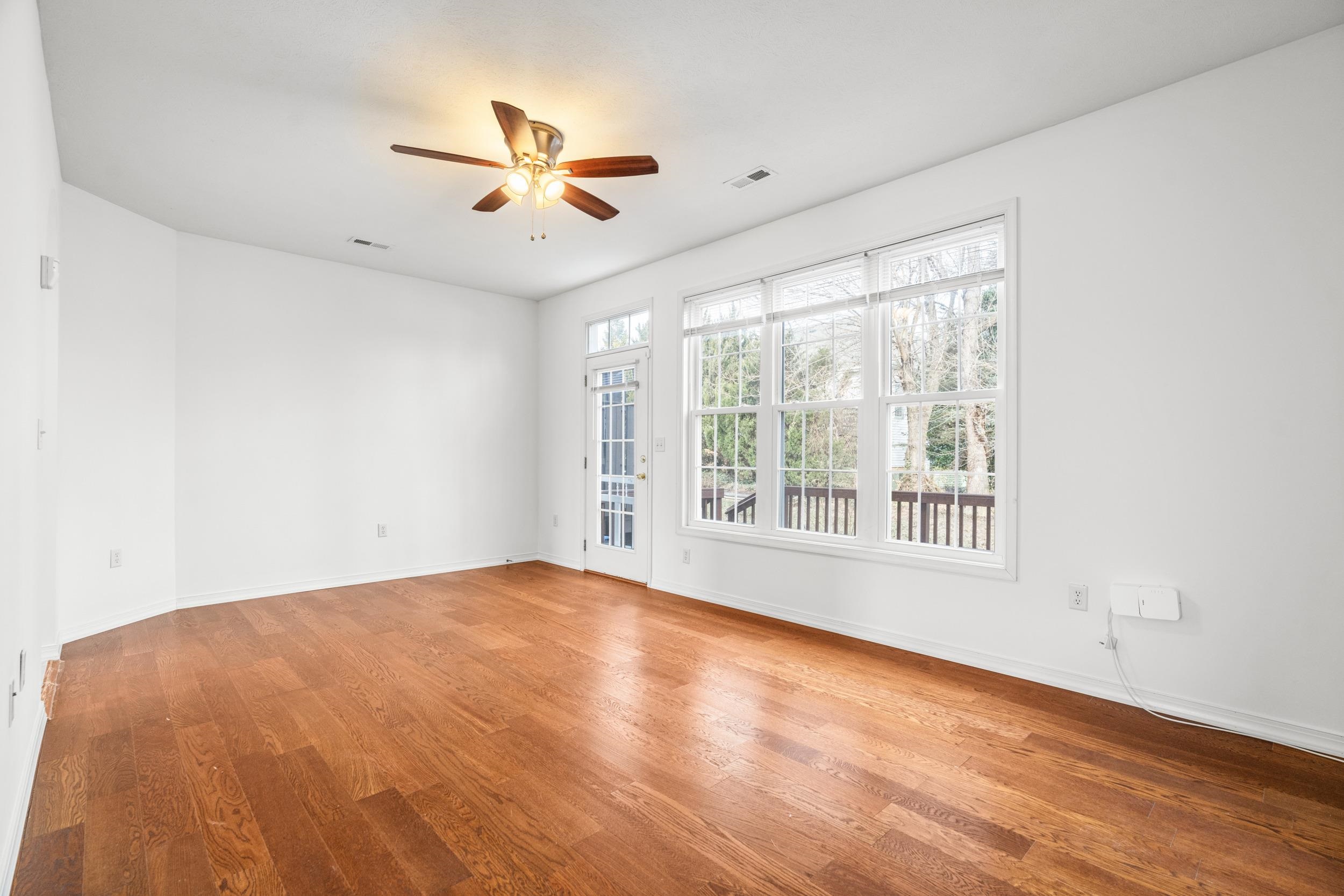 2911 Diamond Spring Lane Harrisonburg, VA 22801 - Photo 5 of 43