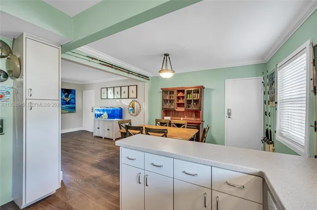 $440,000 | 7621 Southwest 55th Avenue, Unit 22B, Miami, FL 33143