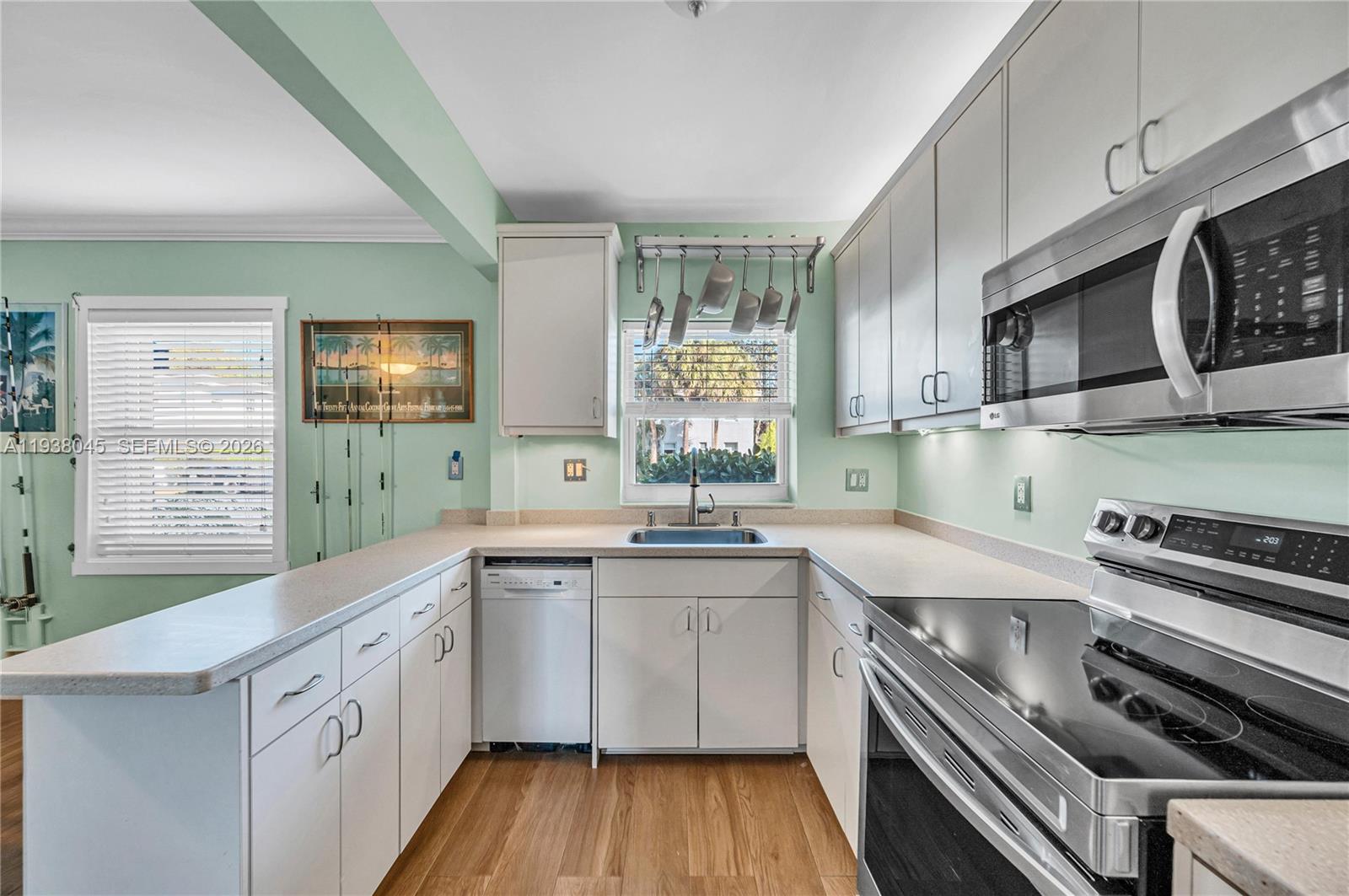 7621 Southwest 55th Avenue, Unit 22B Miami, FL 33143 - Photo 12 of 30