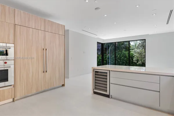 a view of room with air conditioner and window
