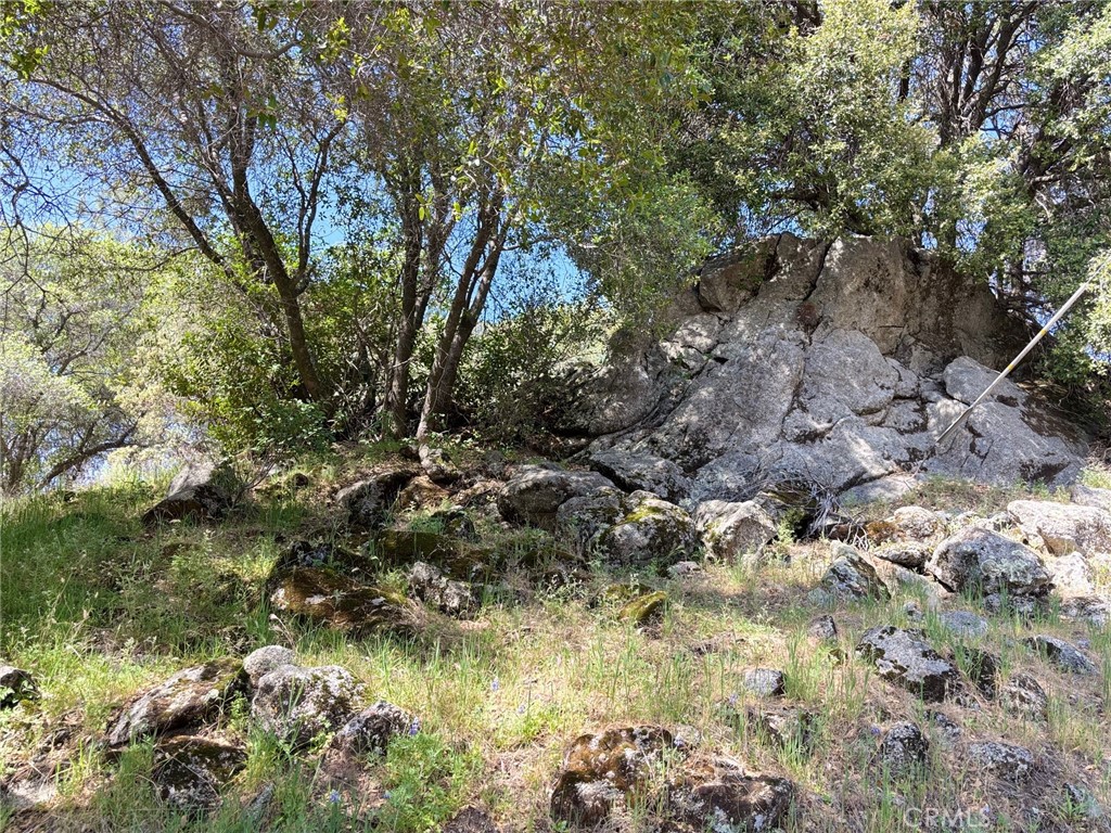 0 Valley View Road Mariposa, CA 95338 - Photo 2 of 14 Rock Outcroppings