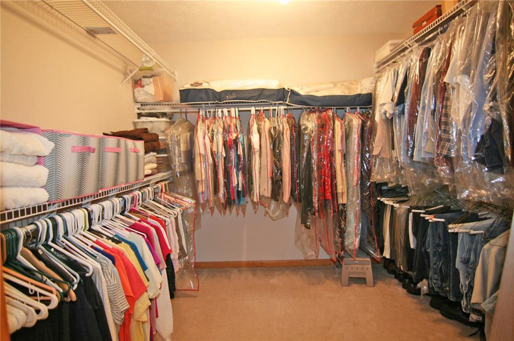 1580 Nine Eighty Road Canonsburg, PA 15317 - Photo 21 of 25 Master bedroom LARGE walk-in closet!