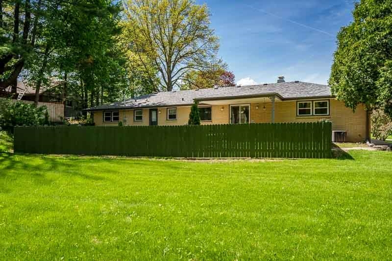 2015 Glenview Road Rockford, IL 61107 - Photo 47 of 52 Gallery Image 47