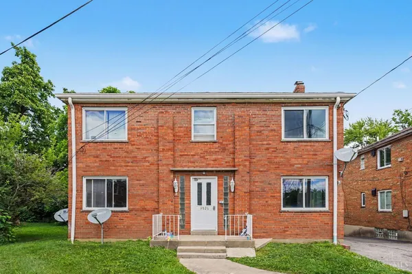 $449,900 | 3926 East Gatewood Lane, Silverton, OH 45236
