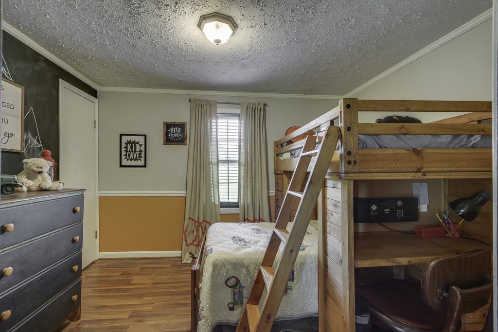 301 Whitson Road Bethpage, TN 37022 - Photo 21 of 29 a view of an entryway with bedroom