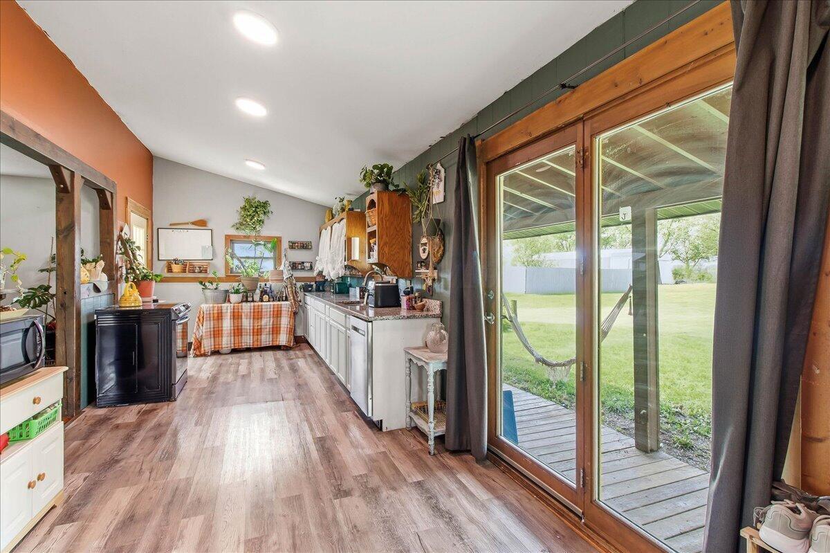 6055 Prairie Road Springfield, OH 45502 - Photo 15 of 34