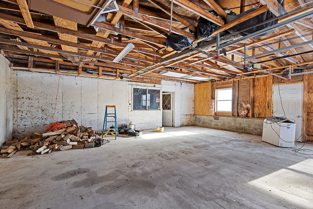 557 Preble Avenue Madison, ME 04950 - Photo 9 of 36 18_BP5A0120_DxO_mls