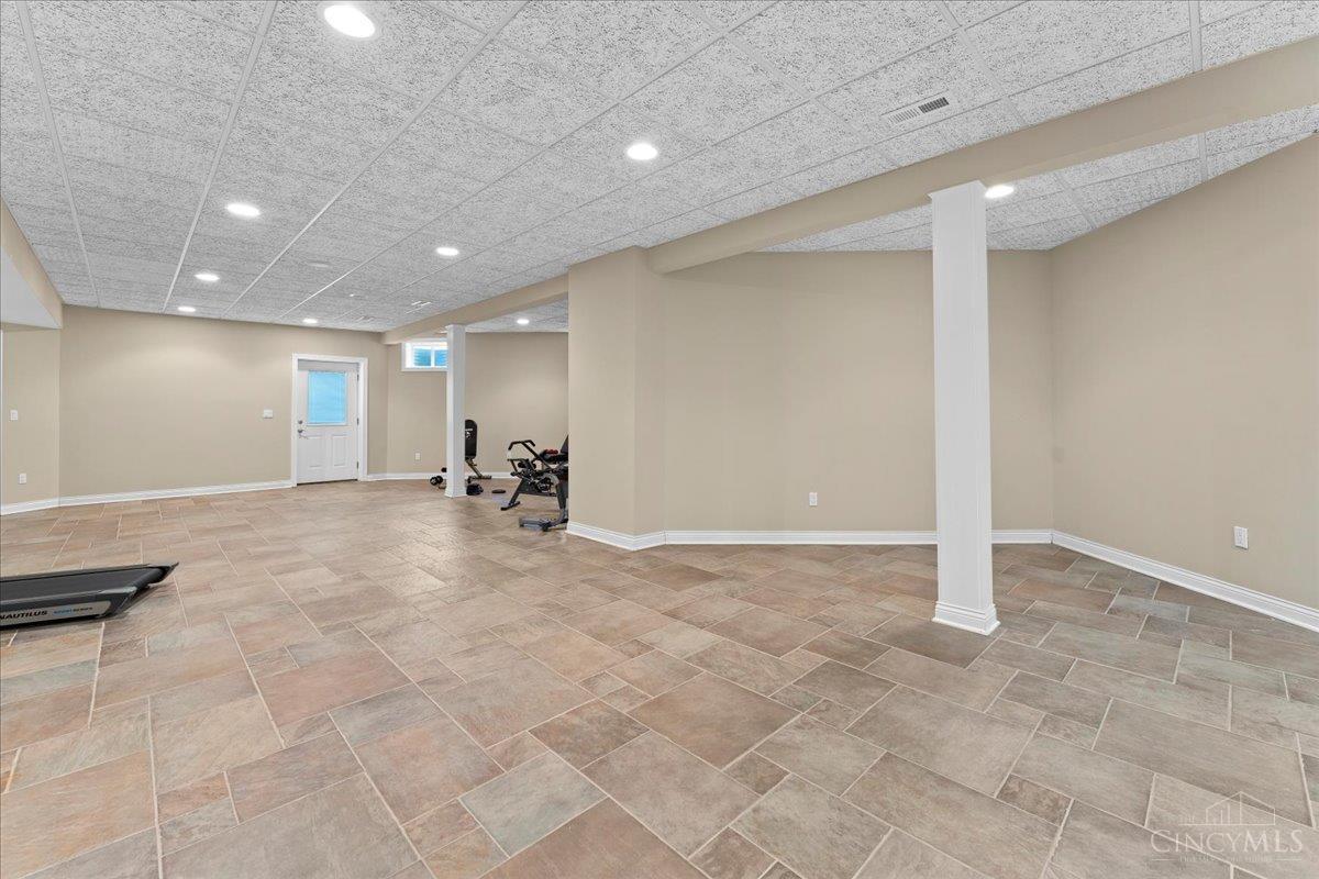 7644 Millikin Road Middletown, OH 45044 - Photo 43 of 57