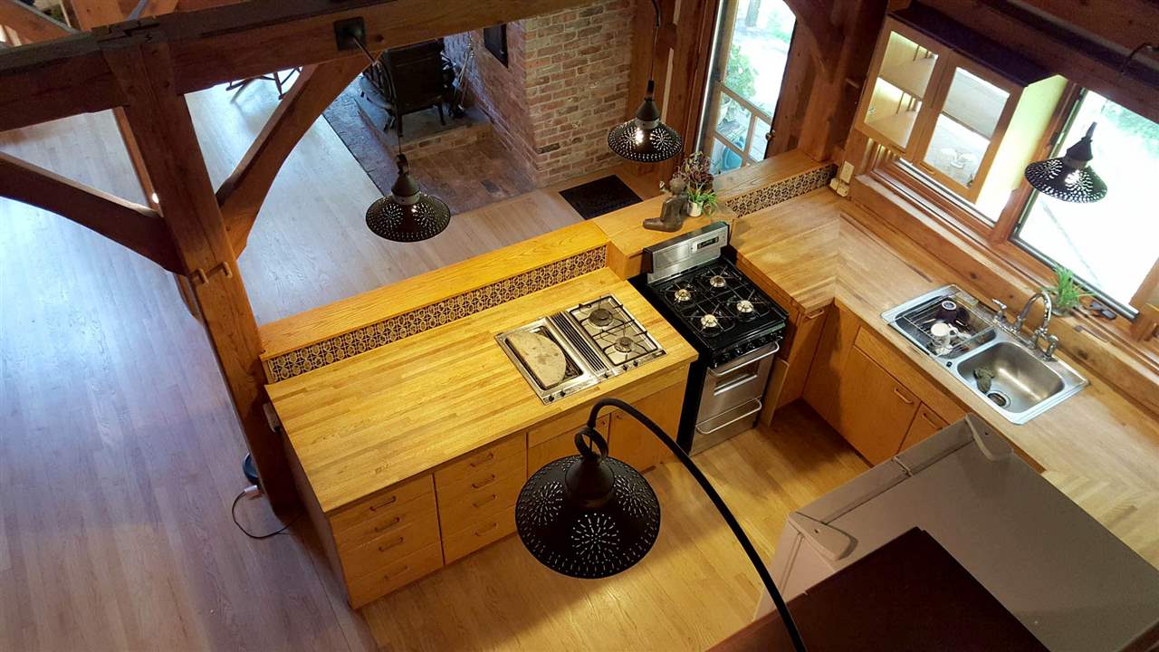 36 Old Town Road Putney, VT 05346 - Photo 8 of 33
