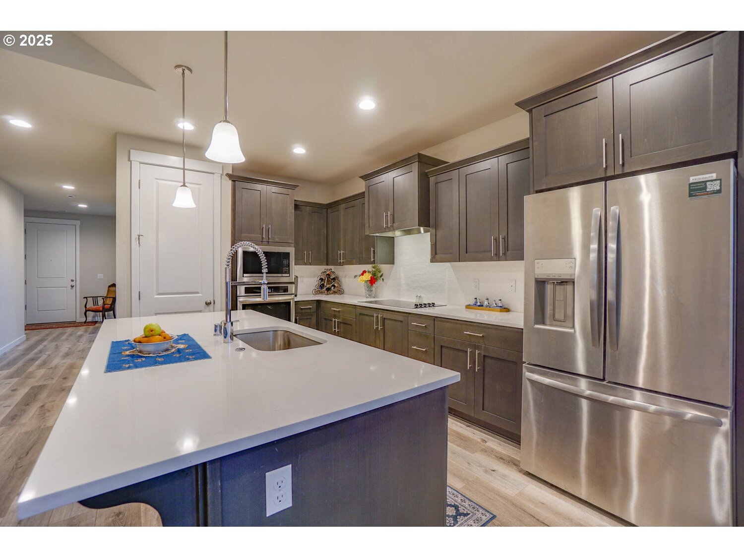 13329 Northeast 83rd Street Vancouver, WA 98682 - Photo 6 of 26