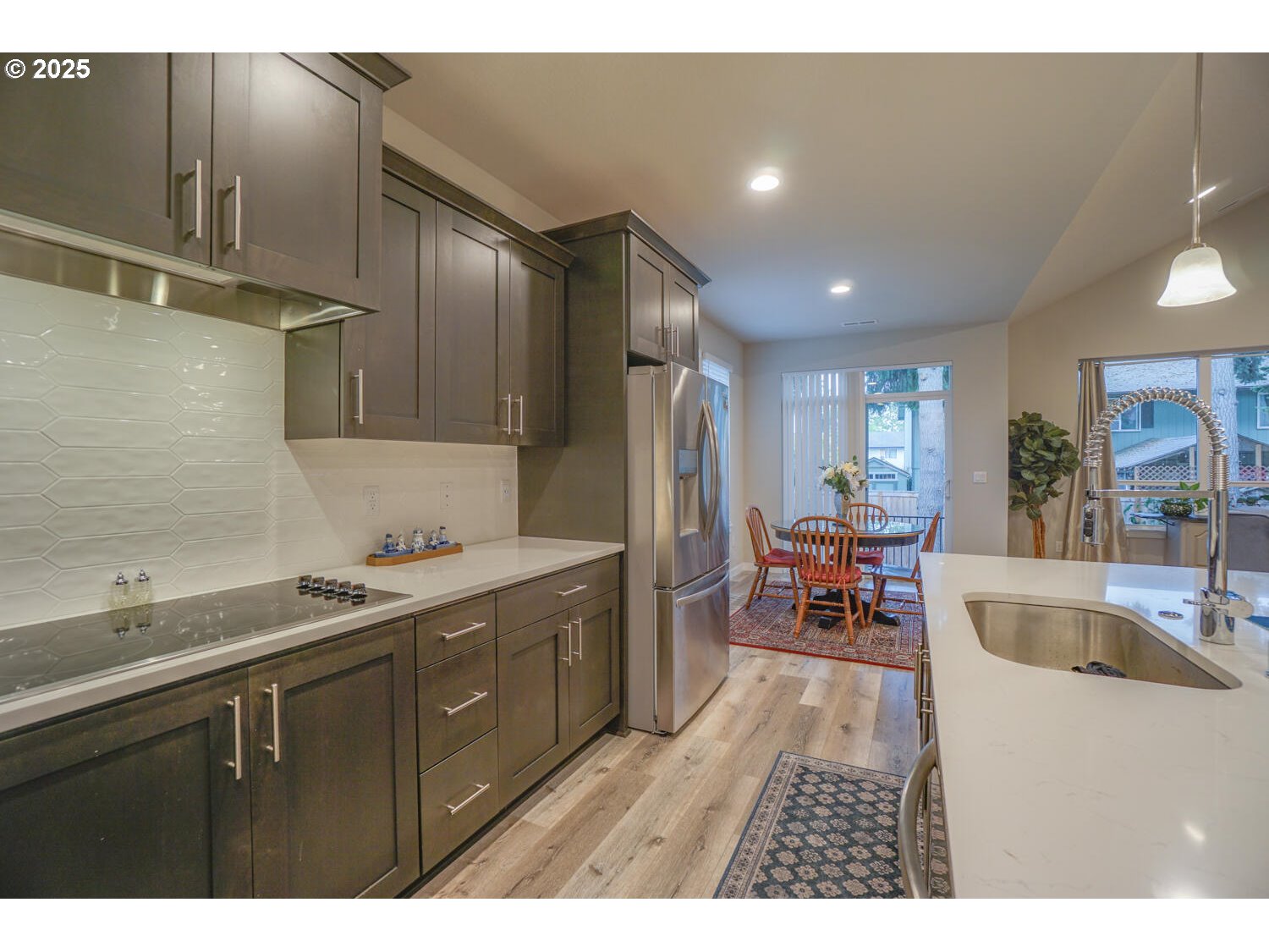 13329 Northeast 83rd Street Vancouver, WA 98682 - Photo 7 of 26