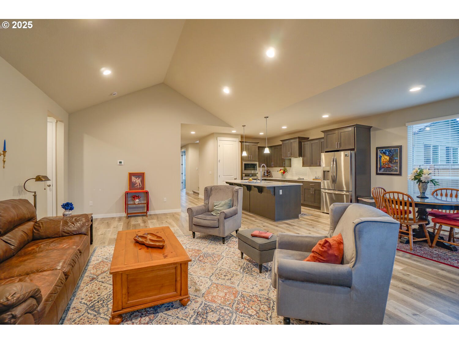 13329 Northeast 83rd Street Vancouver, WA 98682 - Photo 10 of 26