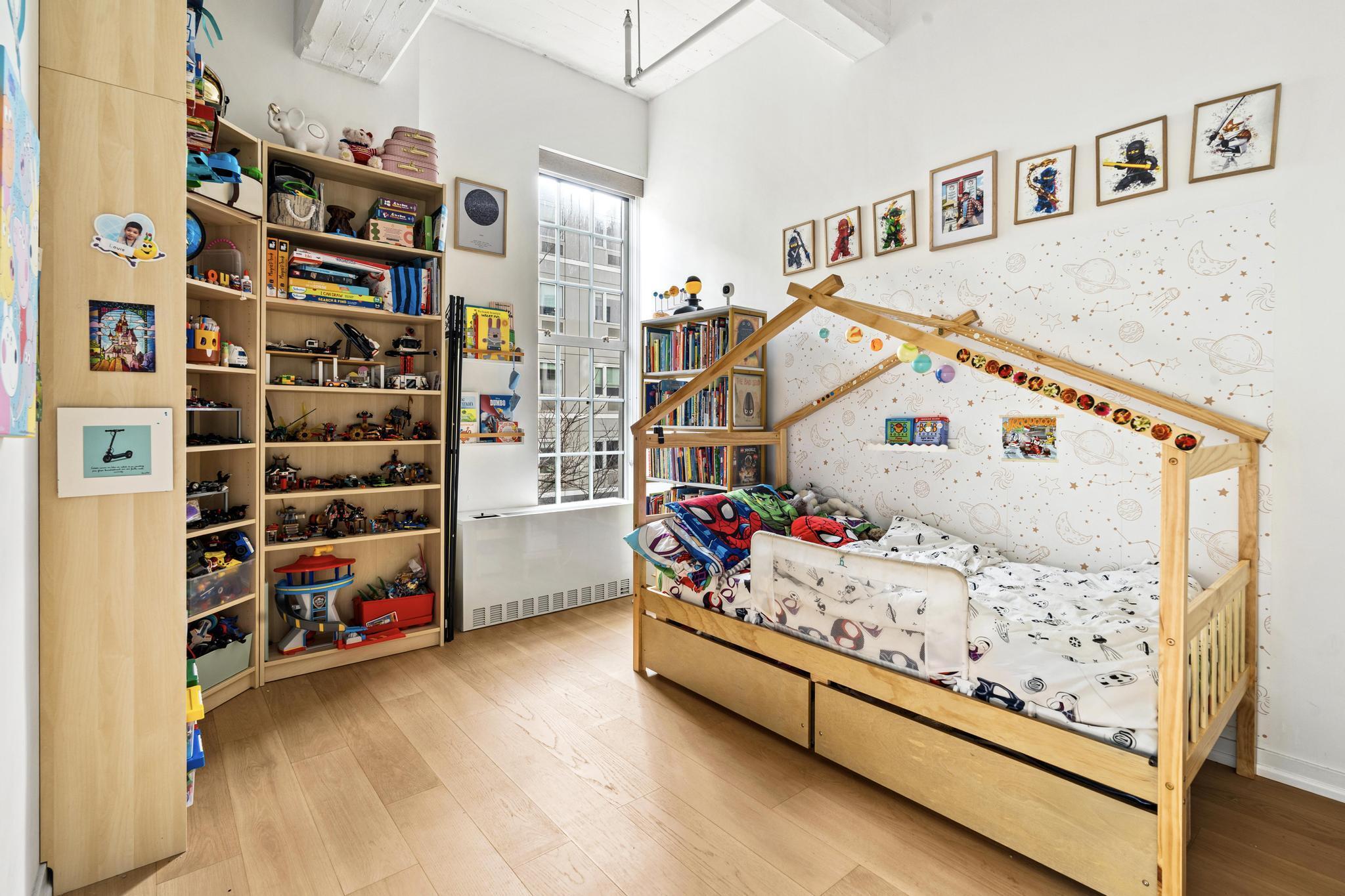 184 Kent Avenue, Unit D319 Brooklyn, NY 11249 - Photo 7 of 14 a view of store