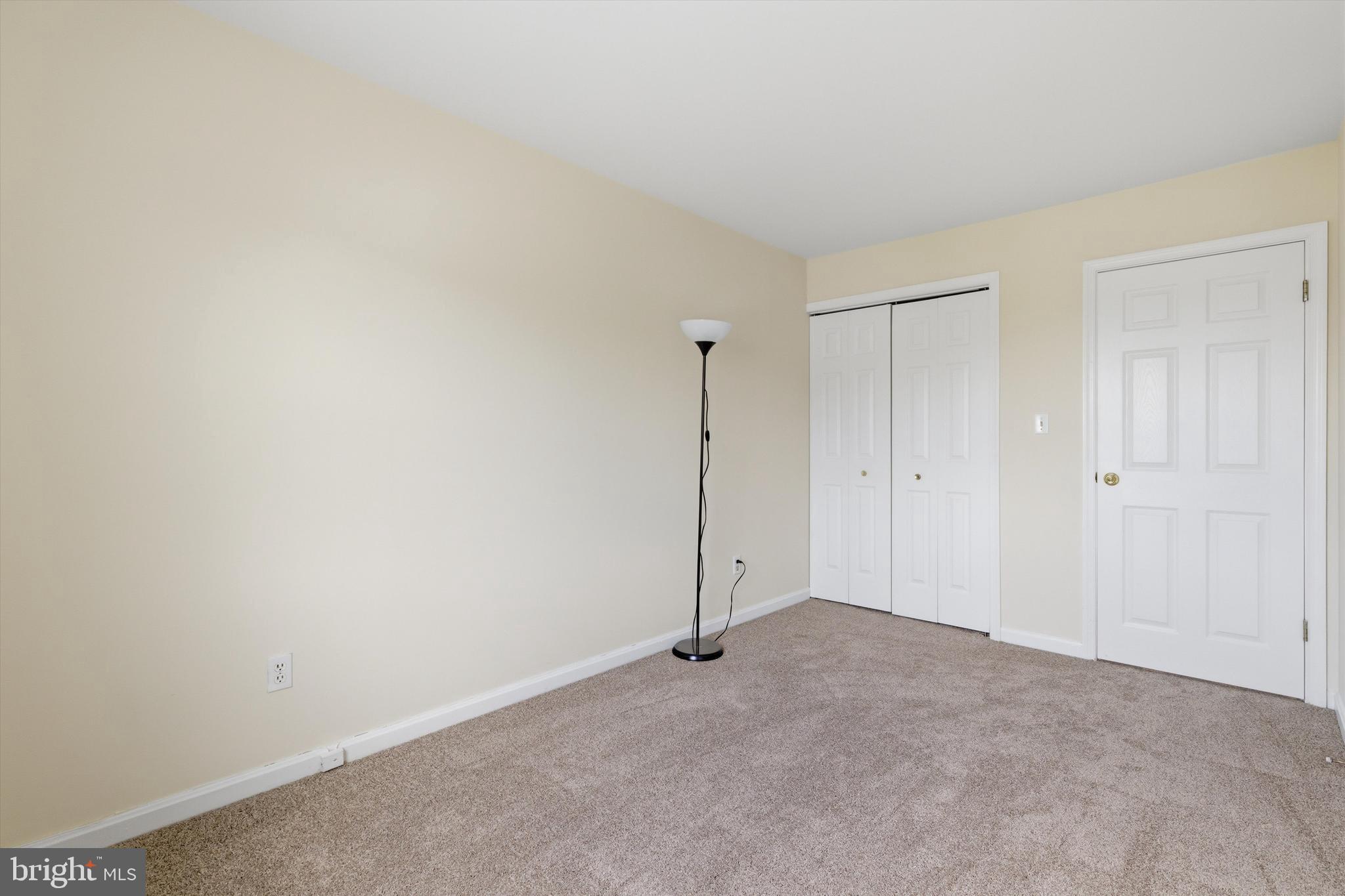 9530 Hallhurst Road Nottingham, MD 21236 - Photo 14 of 25
