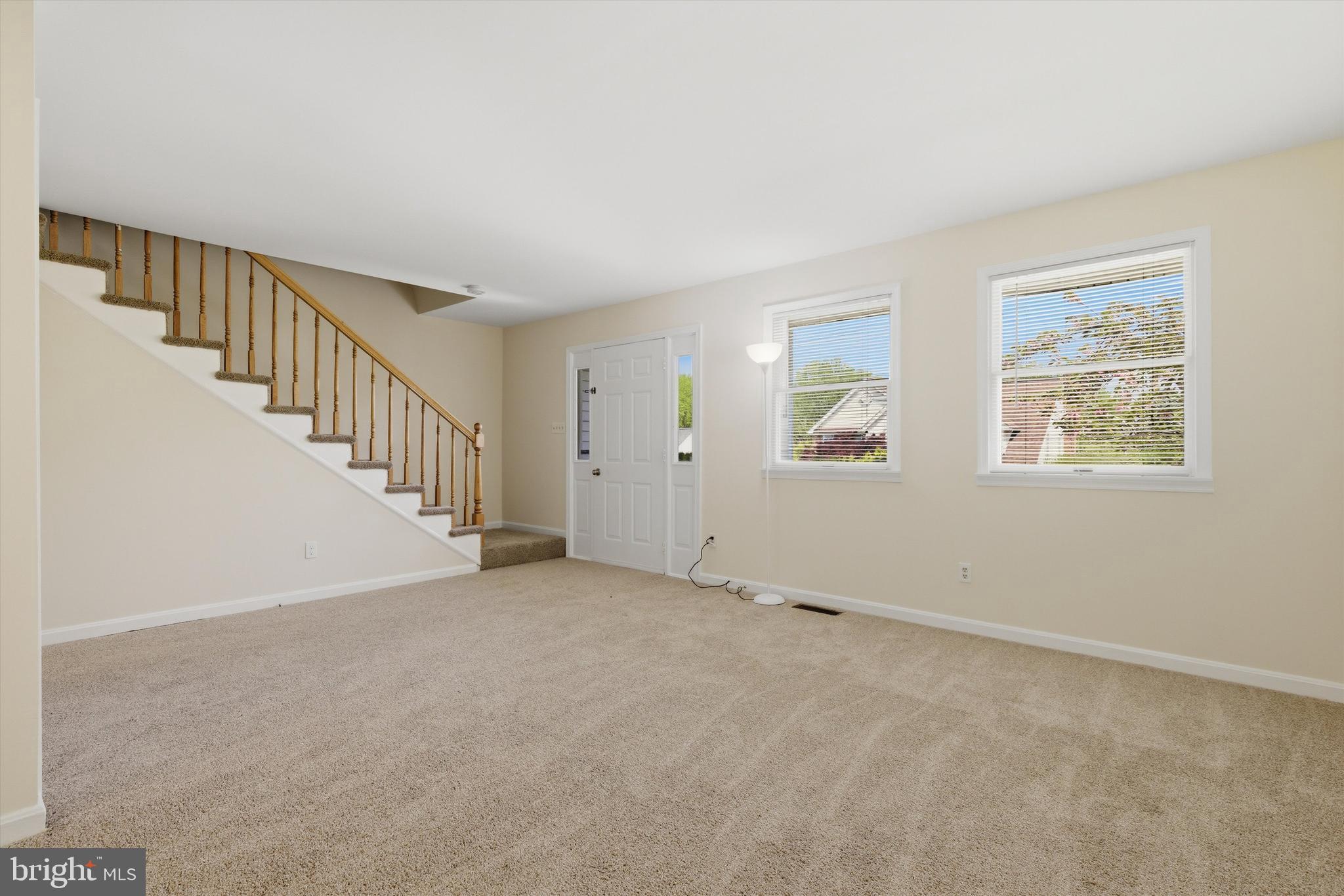 9530 Hallhurst Road Nottingham, MD 21236 - Photo 3 of 25