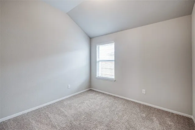 $2,000 | 120 Lyndon Drive, San Marcos, TX 78666