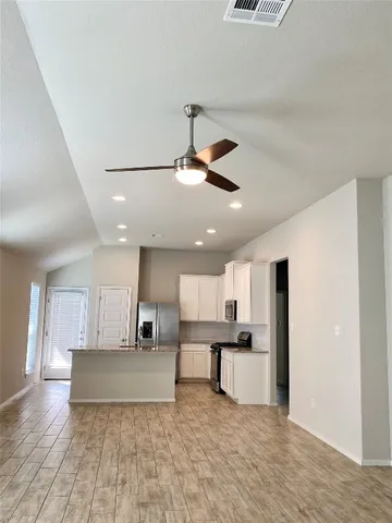 $2,000 | 120 Lyndon Drive, San Marcos, TX 78666