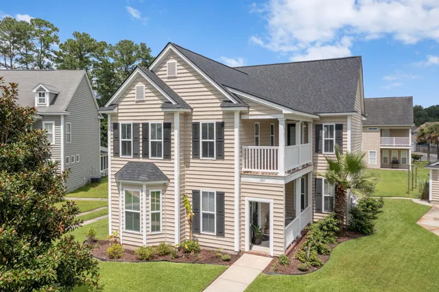$419,000 | 106 Cordoba Court, Goose Creek, SC 29445