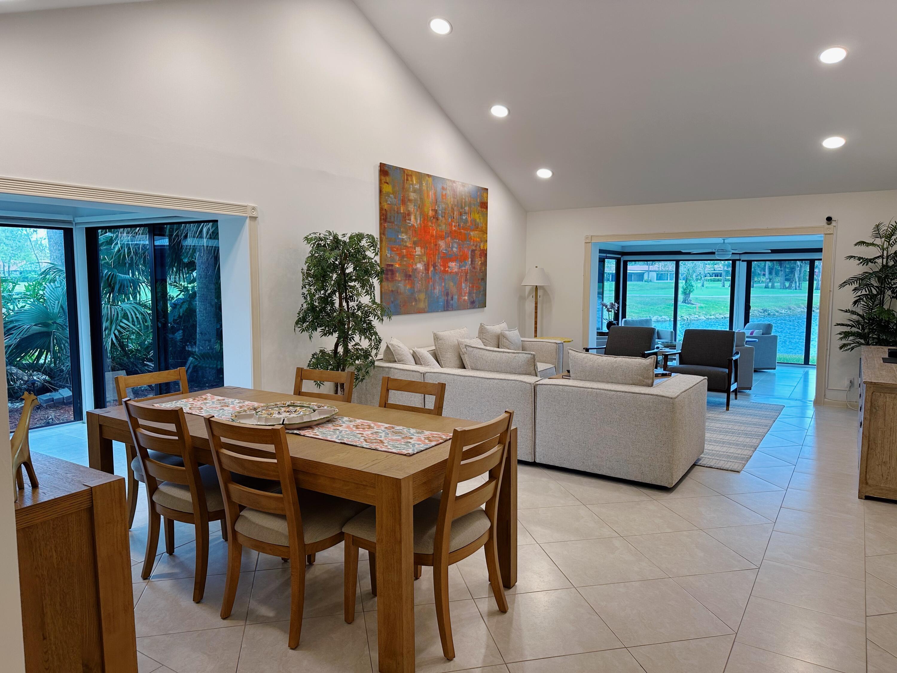 21708 Tall Palm Circle Boca Raton, FL 33433 - Photo 11 of 22 A1439A0A-1A50-45CF-816C-DF3827B8C62D