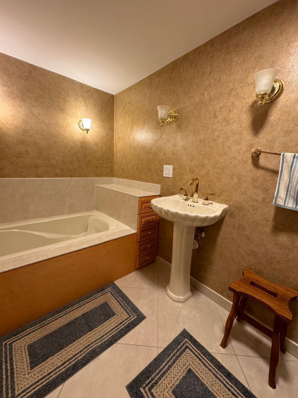 21708 Tall Palm Circle Boca Raton, FL 33433 - Photo 19 of 22 PHOTO-2025-03-26-16-10-41 5